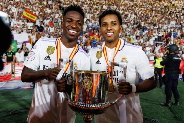 1683424800126034097.jpg 1252810112-612x612.jpg